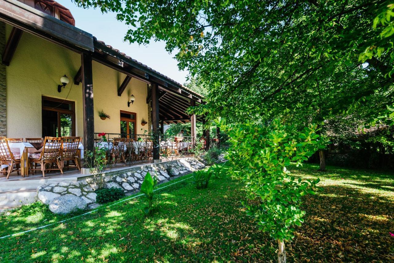 Veliko Gradište Atos Srebrno Jezero - Villa And Restaurant מראה חיצוני תמונה