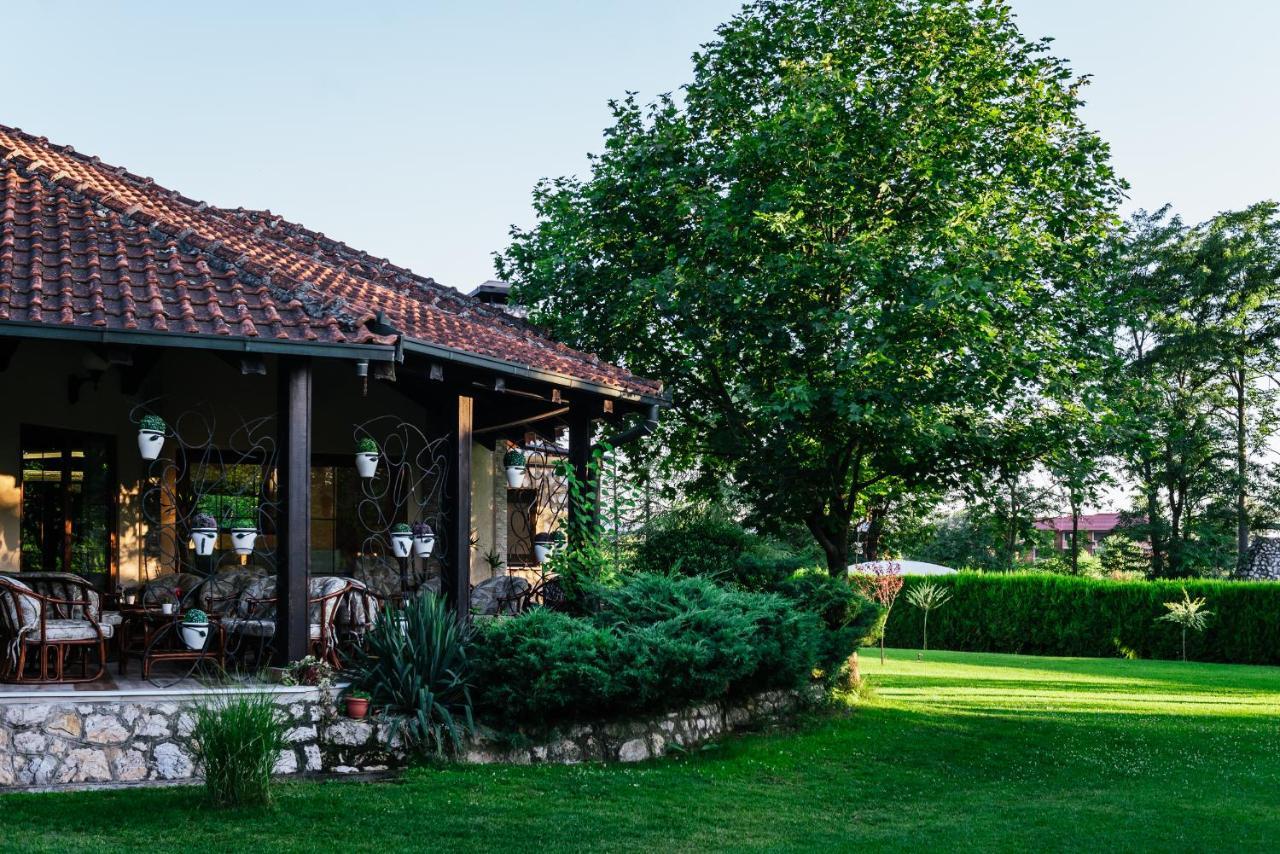 Veliko Gradište Atos Srebrno Jezero - Villa And Restaurant מראה חיצוני תמונה